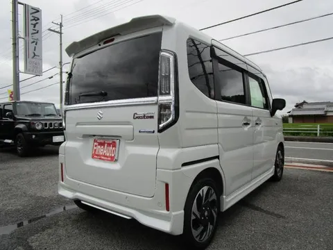 Suzuki Spacia Custom