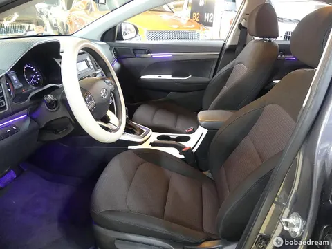 Hyundai Elantra (Avante)