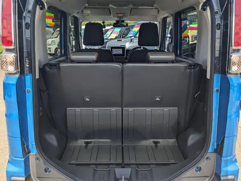 Suzuki Spacia Gear