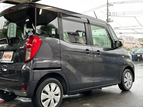 Mitsubishi eK Space