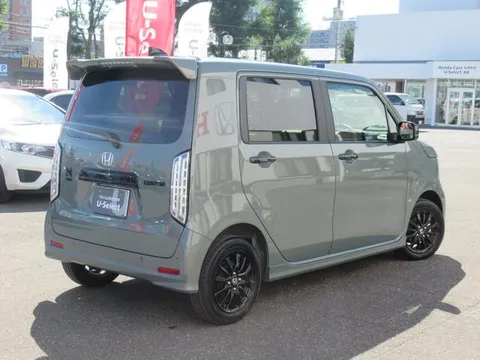 Honda N-WGN Custom