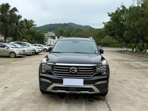 Gac GS8