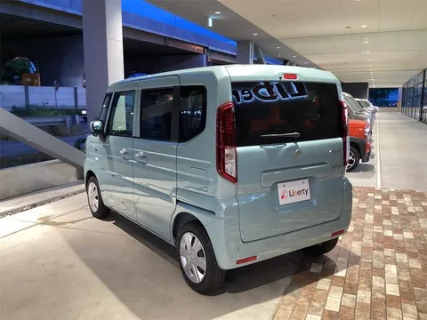 Suzuki Spacia