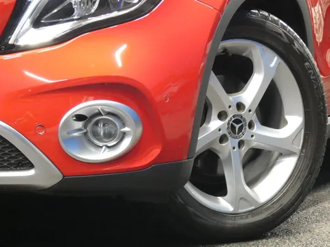 Mercedes-Benz GLA-Class