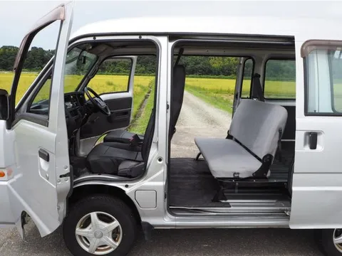Subaru Sambar Van