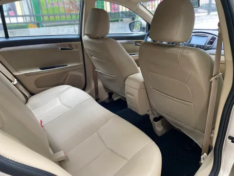 Roewe 350