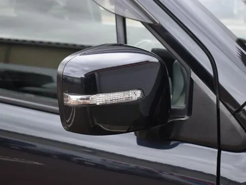 Suzuki Wagon R Stingray