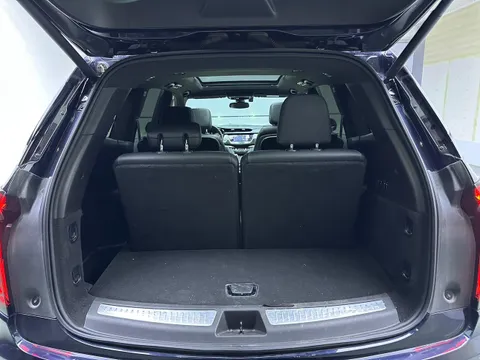 Cadillac XT6