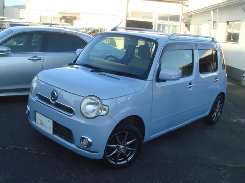 Daihatsu Mira Cocoa