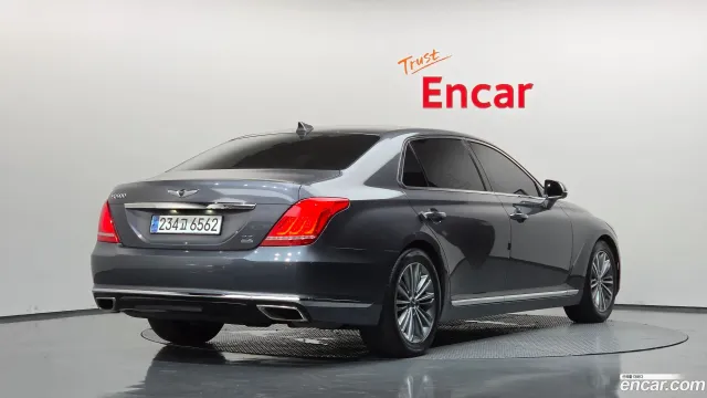 Genesis G90 (EQ900)