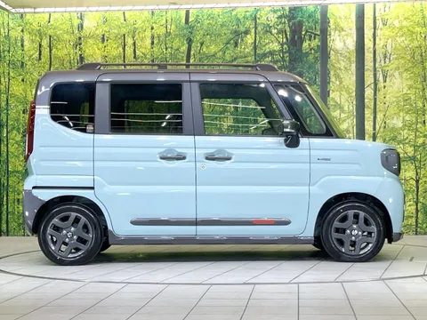 Suzuki Spacia Gear