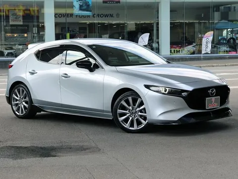 Mazda MAZDA3 Fastback