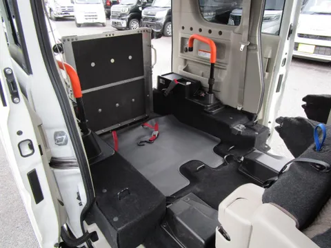 Nissan Clipper Rio