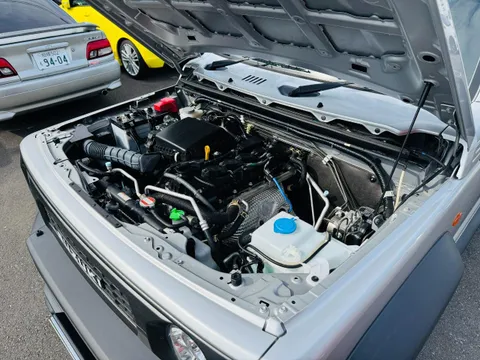 Suzuki Jimny Sierra
