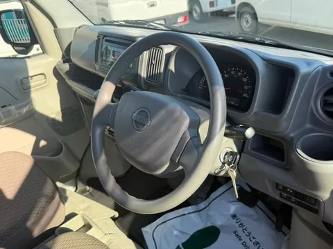 Nissan Clipper