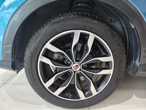Roewe RX5
