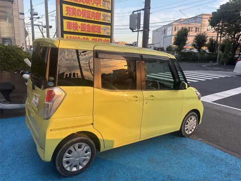 Nissan Dayz Roox