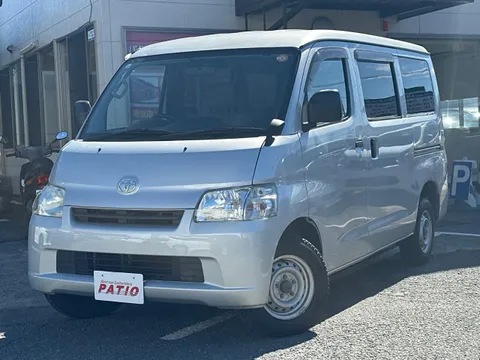Toyota TownAce Van