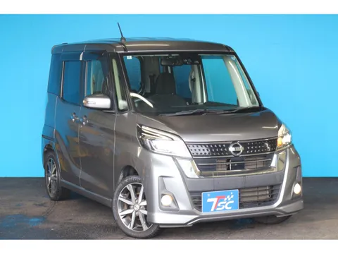 Nissan Dayz Roox