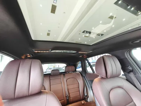 Mercedes-Benz Mercedes-Benz GLC