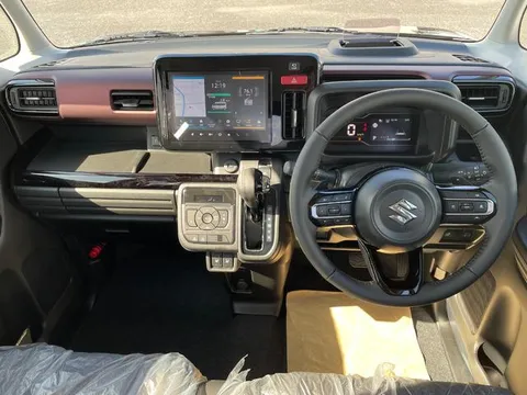 Suzuki Spacia Custom