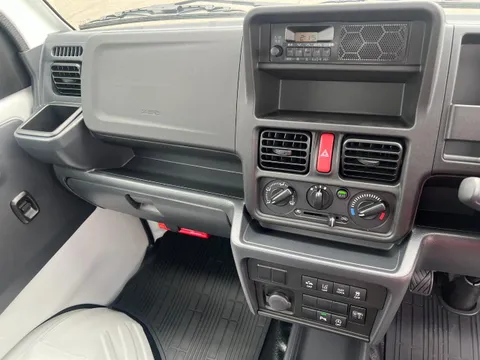 Nissan Clipper Truck