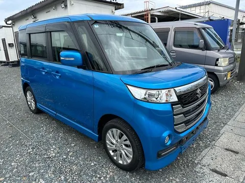 Suzuki Spacia Custom Z