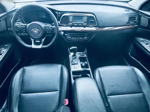 Kia K4