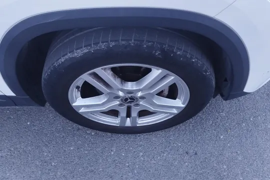 Mercedes-Benz Mercedes-Benz GLA
