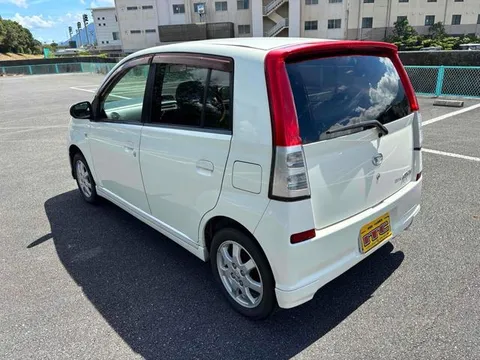 Daihatsu Mira AVY