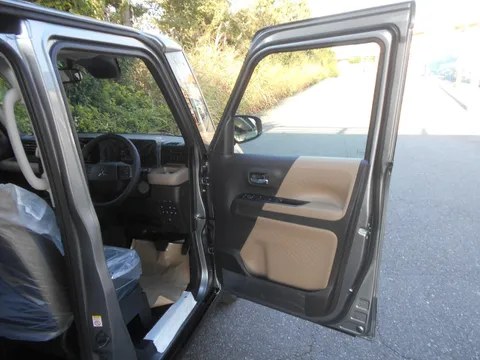 Mitsubishi Delica Mini