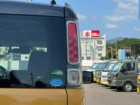 Suzuki Spacia Gear