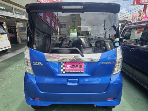 Mitsubishi eK Space Custom