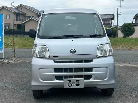 Toyota Pixis Van