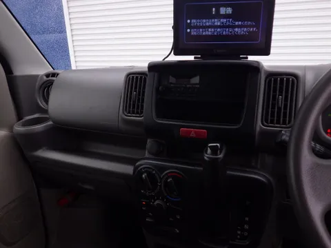 Nissan Clipper