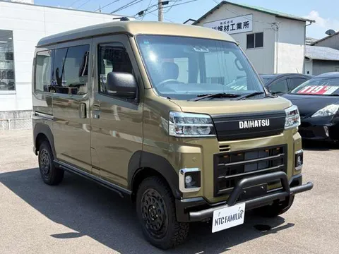 Daihatsu Atrai