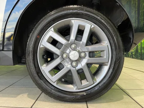 Mitsubishi Delica Mini