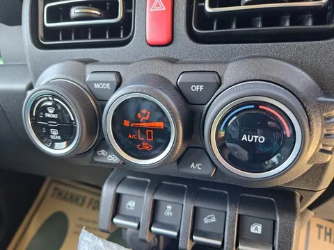 Suzuki Jimny Nomade
