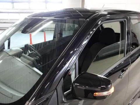 Mitsubishi eK X