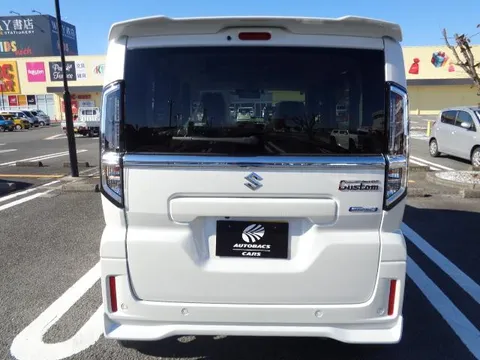Suzuki Spacia Custom