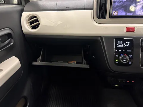 Daihatsu Mira Tocot