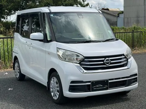 Nissan Dayz Roox