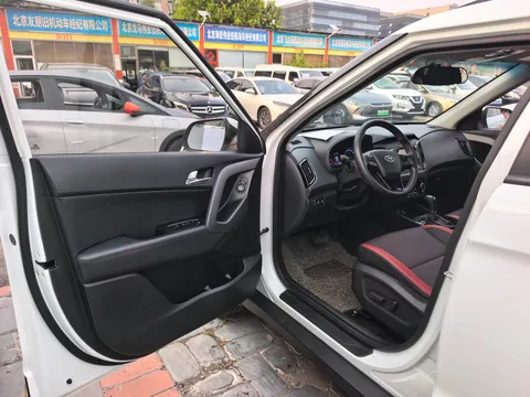 Hyundai ix25