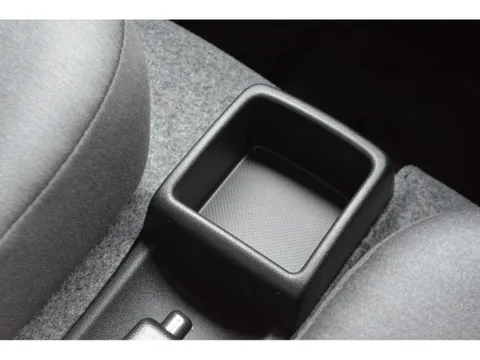 Mitsubishi Minicab Van