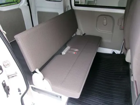 Nissan Clipper