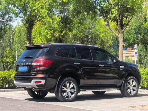 Ford Everest