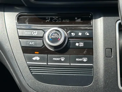 Honda Freed Plus