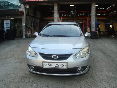 Renault SM3