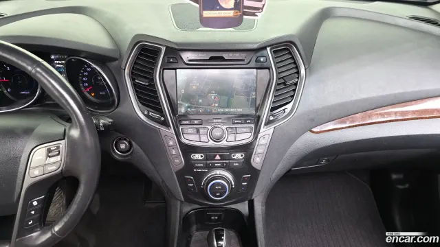 Hyundai Grand Santa Fe (Maxcruz)