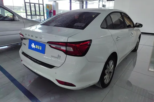Roewe i5